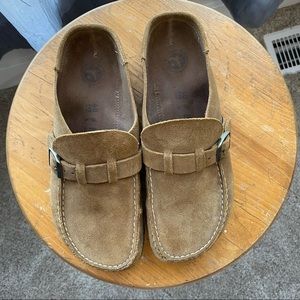 Tan Birkenstock Buckleys